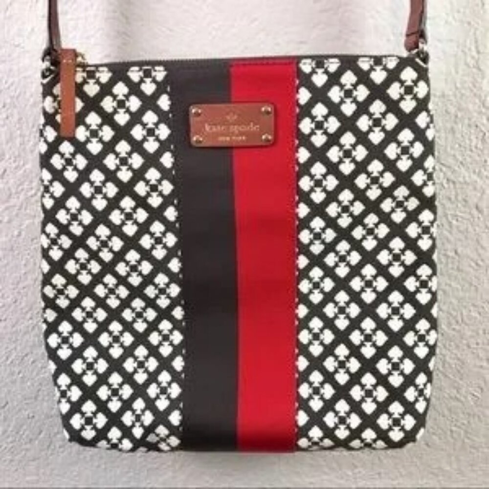 Kate Spade Victoria Classic Spade Crossbody Purse